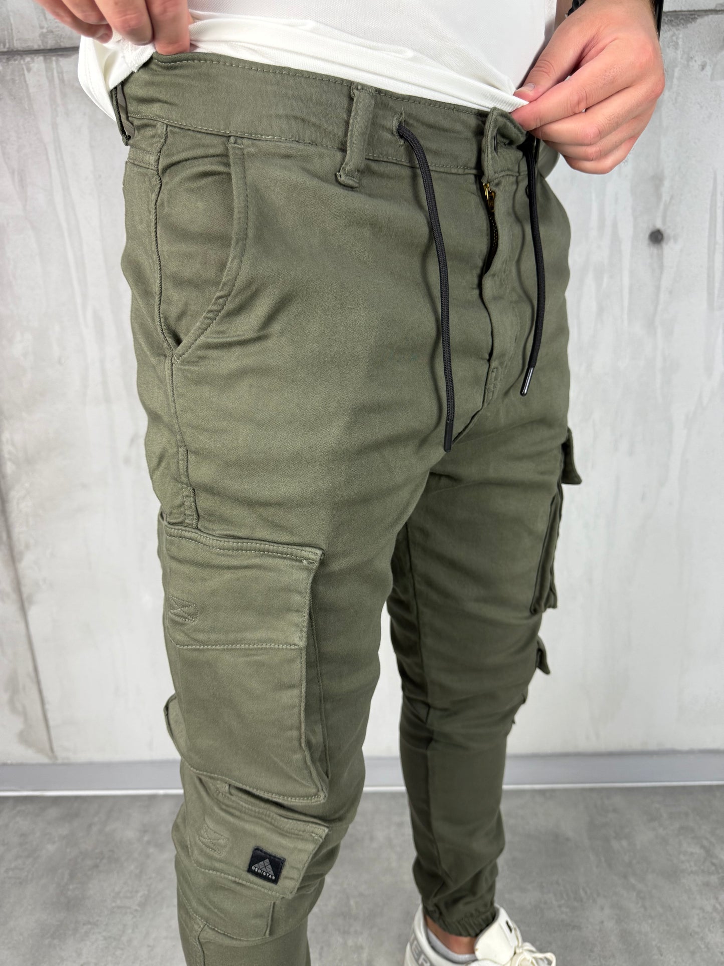 Utility cargo green