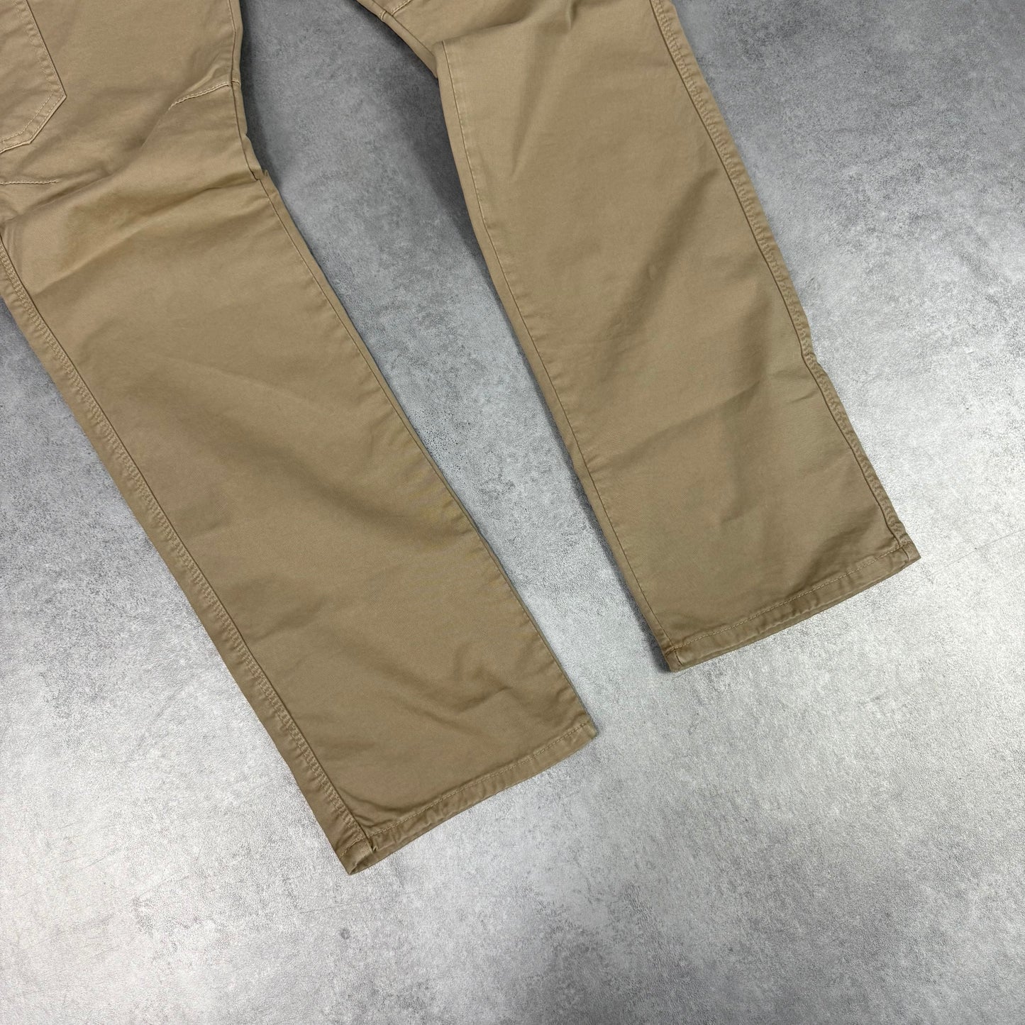 Regular classic fit desert