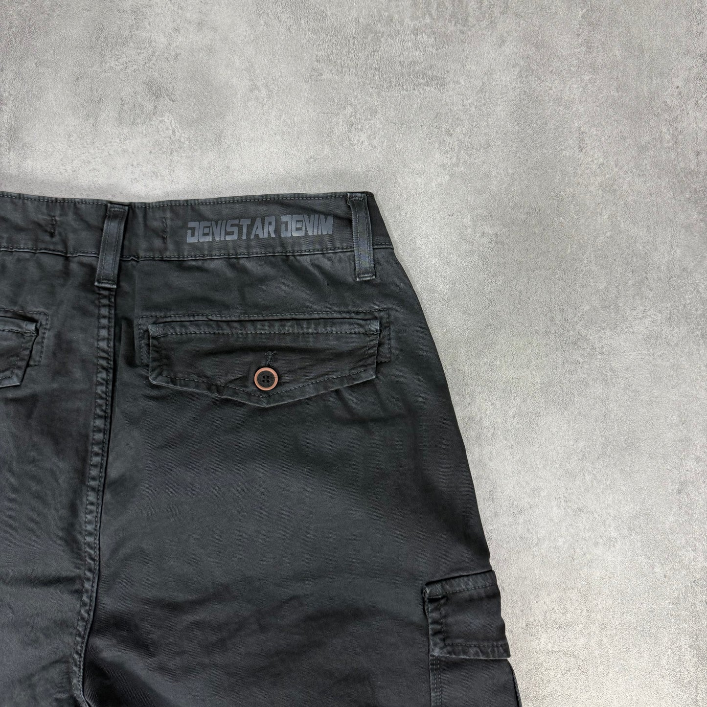 Elite urban dark gray