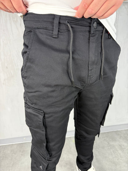 Utility cargo black